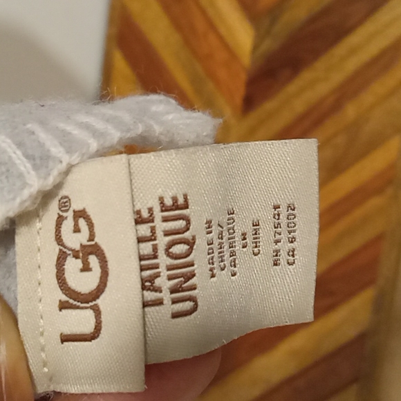 UGG Wool Poncho - Picture 2 of 2